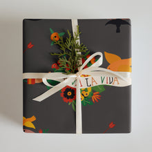 Load image into Gallery viewer, Frida Wrapping paper sheets - SOLOLI
