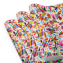 Load image into Gallery viewer, Tenango Wrapping paper sheets - SOLOLI