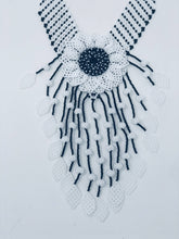 Load image into Gallery viewer, La New York Flower Necklace Set - SOLOLI