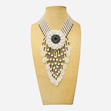 Load image into Gallery viewer, La New York Flower Necklace Set - SOLOLI 
