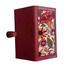 Load image into Gallery viewer, Las Flores leather and textile wallet - SOLOLI 
